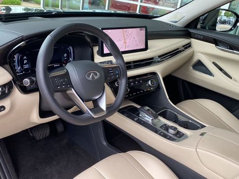 Used 2025 INFINITI QX60 Sensory w/ Vision Package AWD/4WD image 18