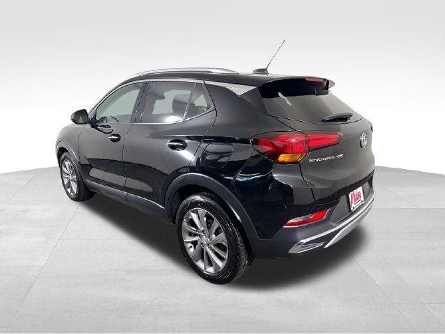 Used 2023 Buick Encore GX Essence w/ Experience Buick Package FWD image 3