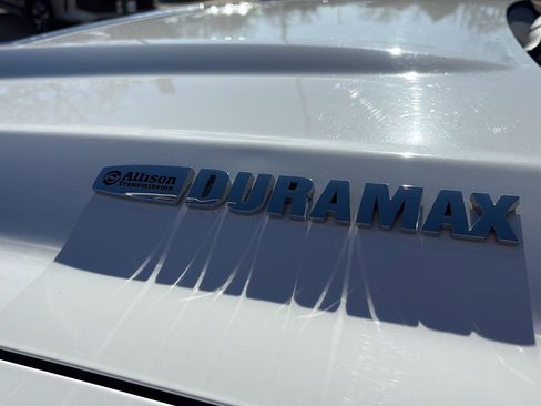 Used 2018 Chevrolet Silverado 3500 LTZ w/ Duramax Plus Package image 9