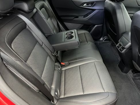 Certified 2026 Chevrolet Equinox LT w/ Convenience Package II image 31