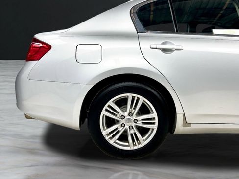 Used 2012 INFINITI G37 x Sedan w/ Premium Pkg AWD/4WD image 33