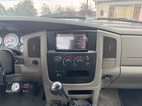 Used 2004 Dodge Ram 2500 Truck 4x4 Quad Cab image 14
