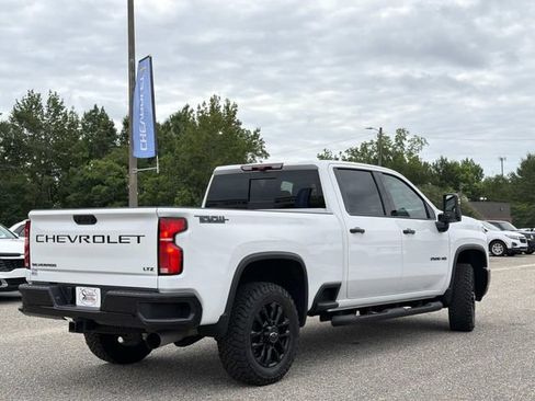 Used 2026 Chevrolet Silverado 2500 LTZ w/ Trail Boss Package AWD/4WD image 8