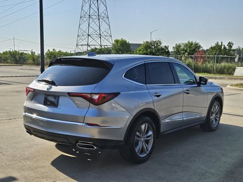 Used 2023 Acura MDX FWD image 5