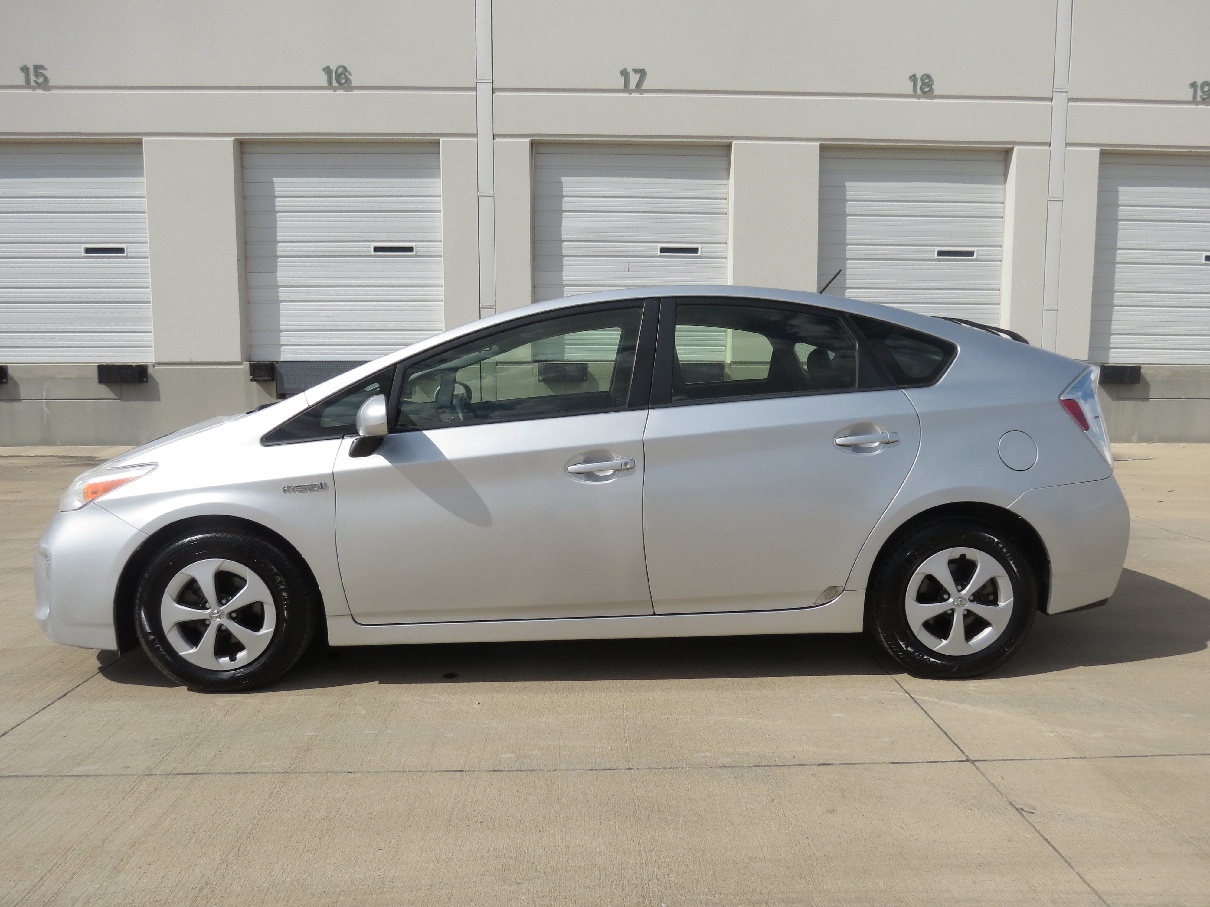 Used 2013 Toyota Prius Two FWD image 5