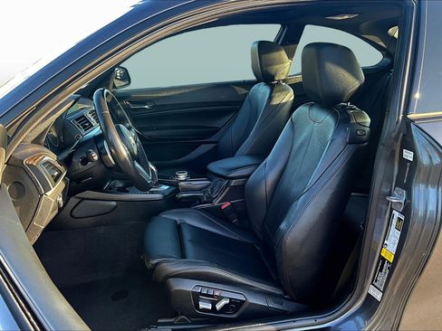 Used 2016 BMW M235i Coupe image 24