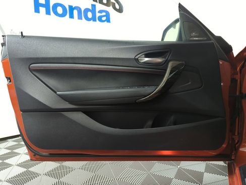 Used 2015 BMW 228i Convertible RWD image 8