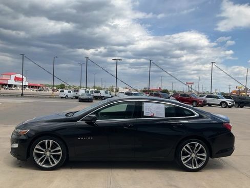 Used 2022 Chevrolet Malibu LT FWD image 32