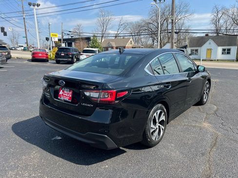 Used 2022 Subaru Legacy Premium AWD/4WD image 6