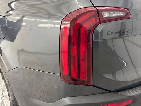 Used 2020 Kia Telluride LX FWD image 34