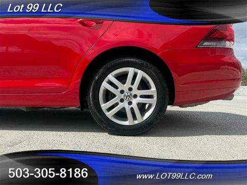 Used 2013 Volkswagen Jetta TDI FWD image 25