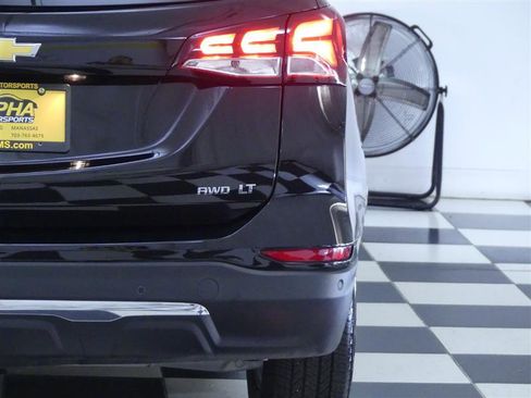 Used 2023 Chevrolet Equinox LT image 29