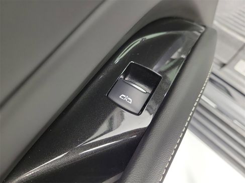 Used 2024 Cadillac Escalade V w/ Heavy-Duty Trailer Package image 15