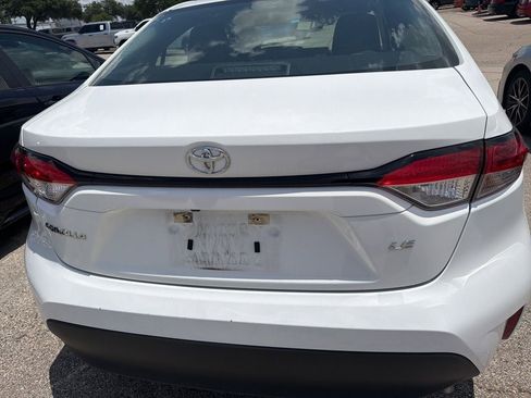 Used 2024 Toyota Corolla LE FWD image 6