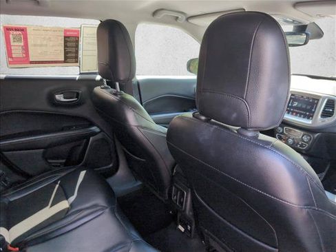 Used 2018 Jeep Compass Latitude w/ Popular Equipment Group AWD/4WD image 20