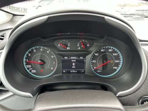 Used 2022 Chevrolet Malibu LT image 15