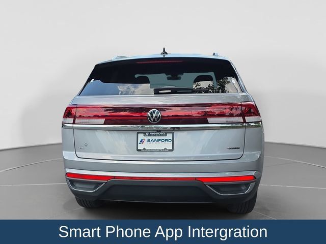 Used 2024 Volkswagen Atlas Cross Sport SE AWD/4WD image 7
