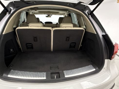 Used 2020 Acura MDX FWD image 21