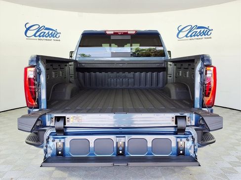 New 2026 GMC Sierra 2500 Denali w/ Denali Reserve Package image 23