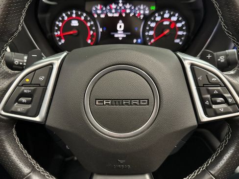 Used 2021 Chevrolet Camaro LT image 17