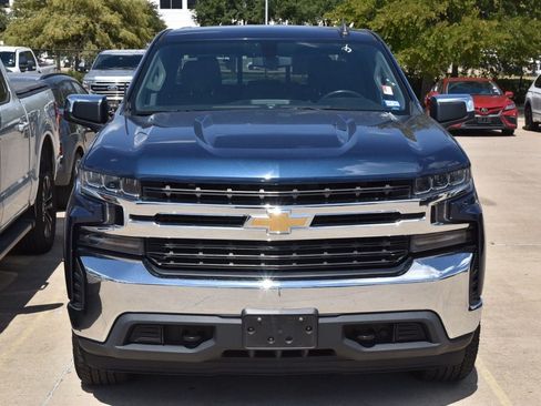 Used 2021 Chevrolet Silverado 1500 LT w/ Convenience Package II AWD/4WD image 3