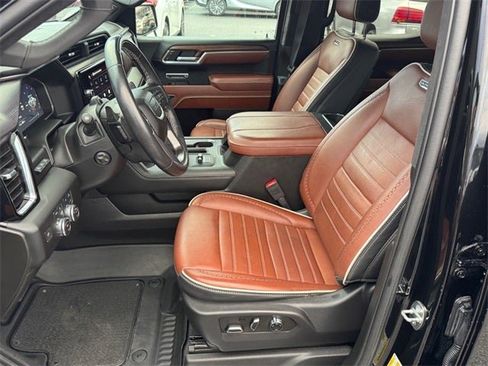 Used 2023 GMC Sierra 1500 Denali Ultimate image 9