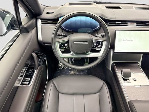 New 2026 Land Rover Range Rover SE image 11