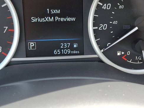 Used 2019 Nissan Sentra SV FWD image 19