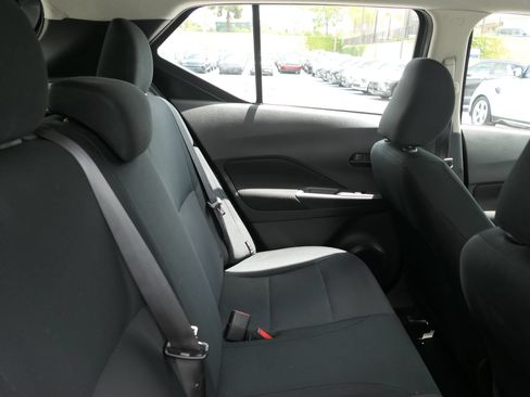 Used 2024 Nissan Kicks S FWD image 24