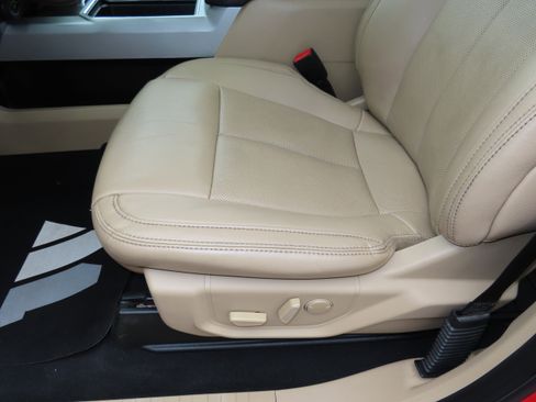 Used 2021 Ford F450 Lariat w/ Lariat Ultimate Package image 51