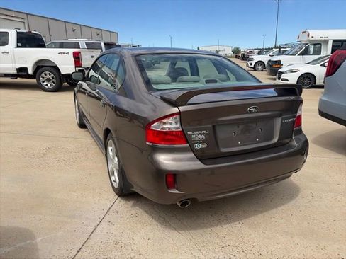 Used 2009 Subaru Legacy 2.5i Limited AWD/4WD image 3