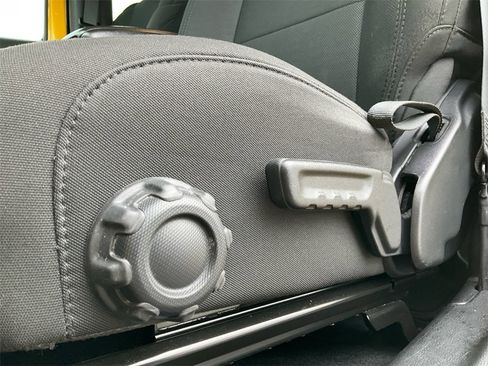 Used 2020 Jeep Wrangler Sport image 35