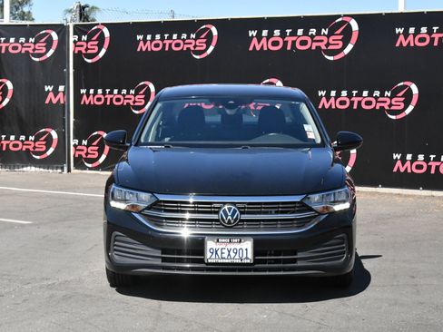 Used 2024 Volkswagen Jetta S FWD image 2