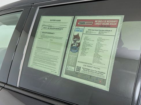 Certified 2025 Jeep Grand Cherokee Altitude image 16