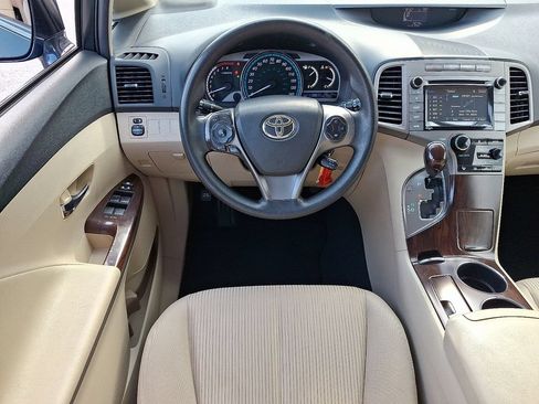 Used 2015 Toyota Venza LE AWD/4WD image 12