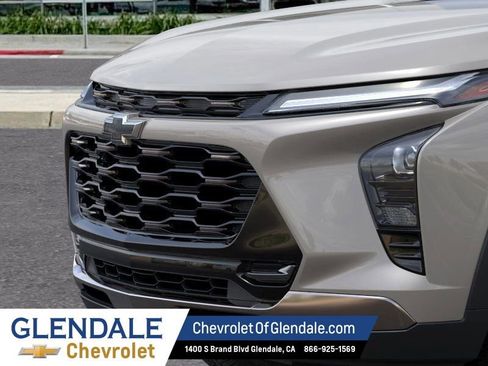 New 2026 Chevrolet Trax ACTIV w/ Driver Confidence Package image 13