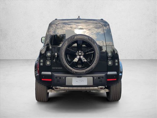 New 2026 Land Rover Defender 110 X-Dynamic SE AWD/4WD image 8