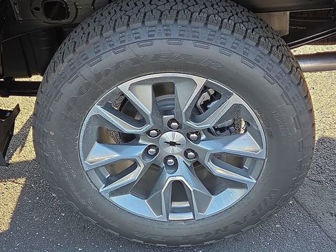 Used 2026 Chevrolet Silverado 1500 RST w/ Z71 Off-Road Package image 6