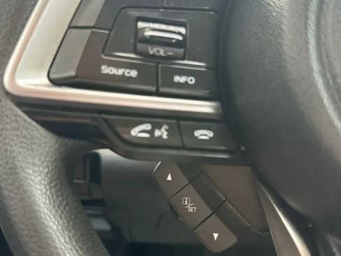 Used 2019 Subaru Impreza 2.0i w/ Eyesight AWD/4WD image 9