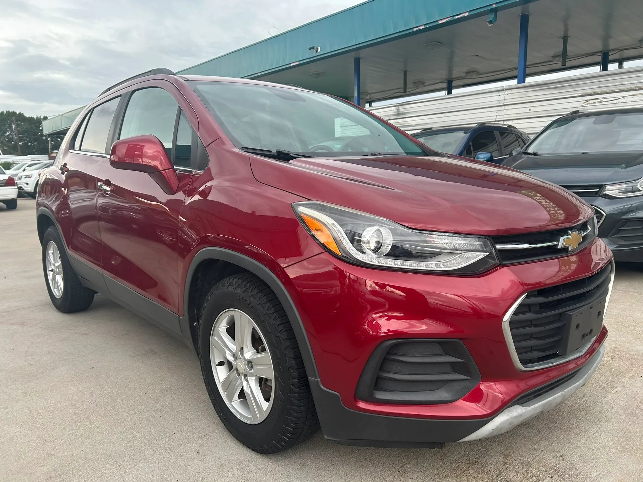 Used 2018 Chevrolet Trax LT w/ LT Convenience Package FWD image 7