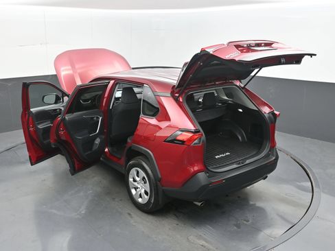 Used 2023 Toyota RAV4 LE FWD image 46
