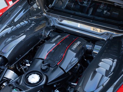 Certified 2020 Ferrari 488 Pista Coupe image 12
