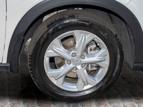 Certified 2025 Honda HR-V LX image 39