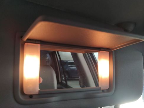 Used 2021 Honda Pilot Special Edition image 6