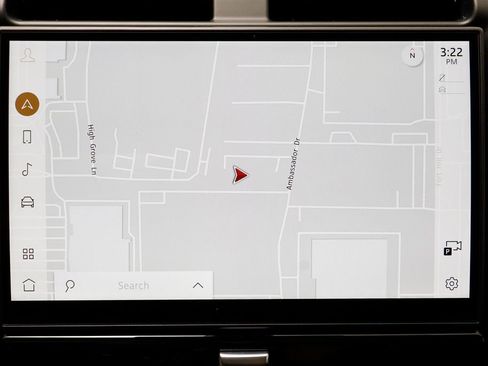 Certified 2025 Land Rover Discovery S image 11