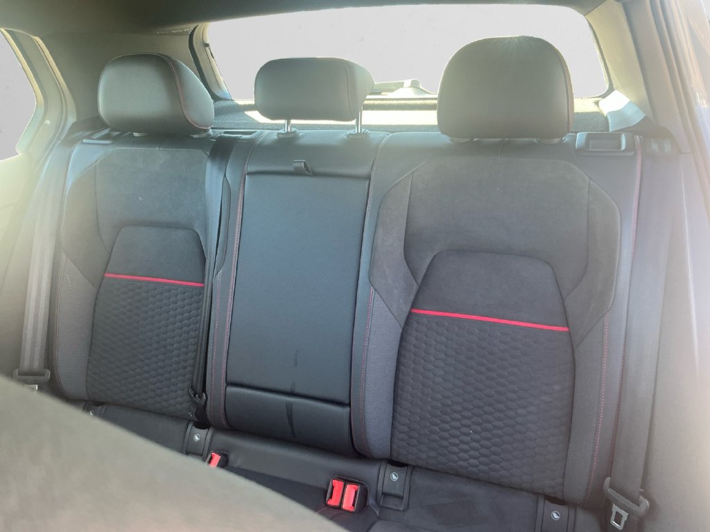 Used 2025 Volkswagen GTI SE FWD image 13