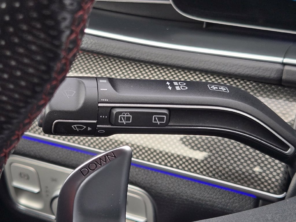 Used 2022 Mercedes-Benz GLE 53 AMG 4MATIC image 34
