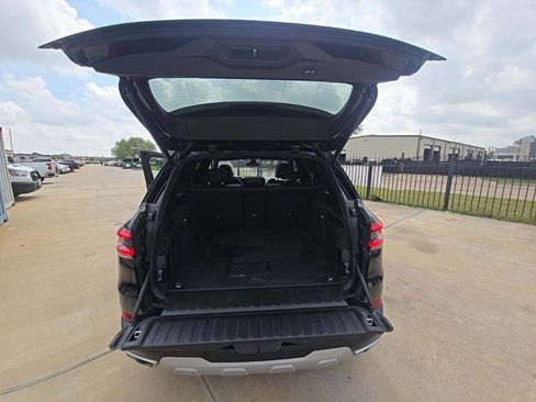 Used 2023 BMW X5 xDrive40i image 10