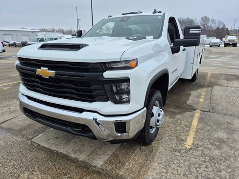 New 2025 Chevrolet Silverado 3500 W/T w/ WT Convenience Package RWD image 3