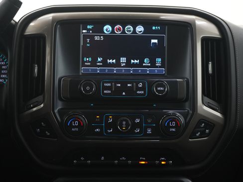 Used 2018 Chevrolet Silverado 1500 High Country AWD/4WD image 18
